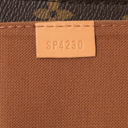 Exclusive Louis Vuitton Monogram Petit Sac Plat — Lifestyle View