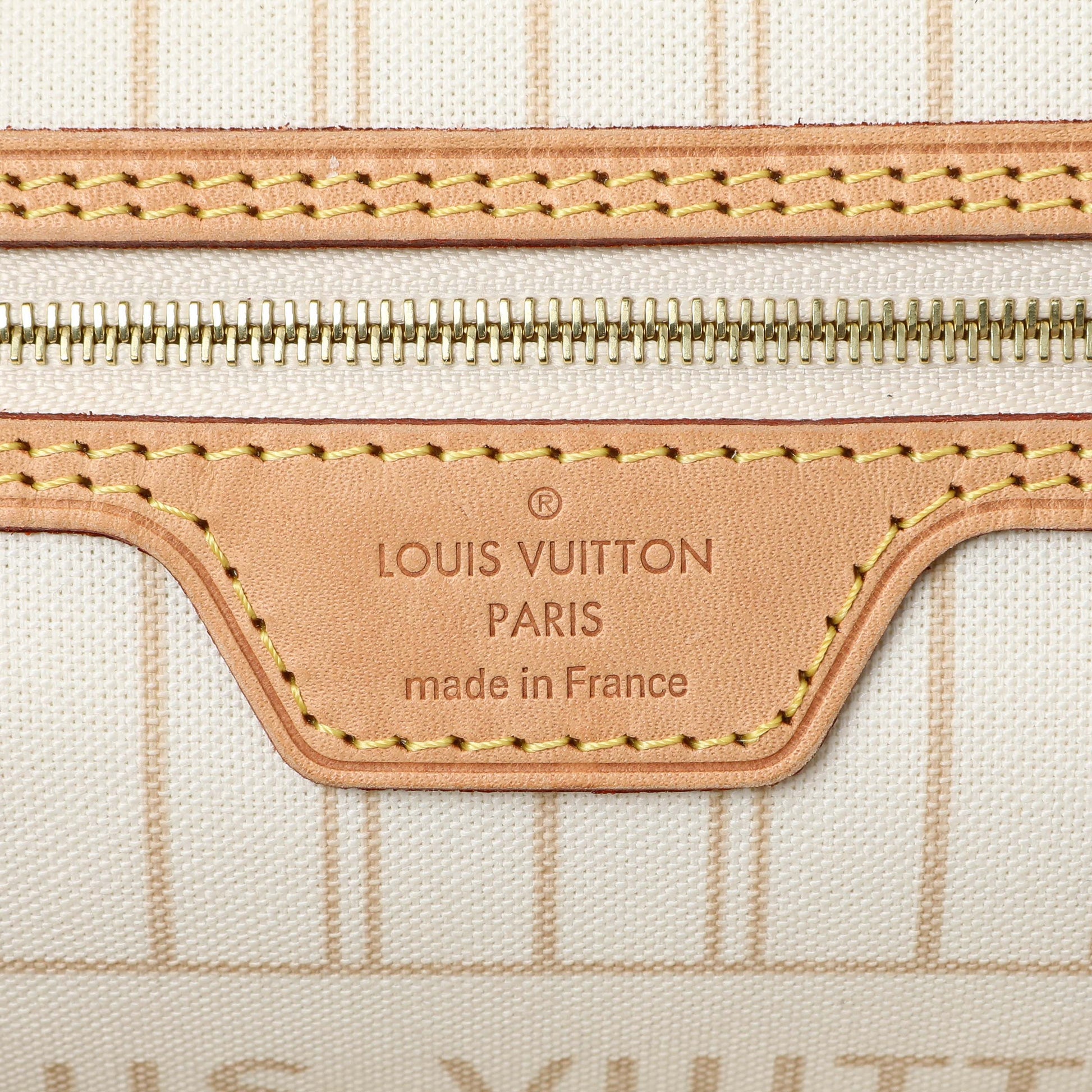 Exclusive Louis Vuitton Damier Azur Neverfull MM — Alternate View 9