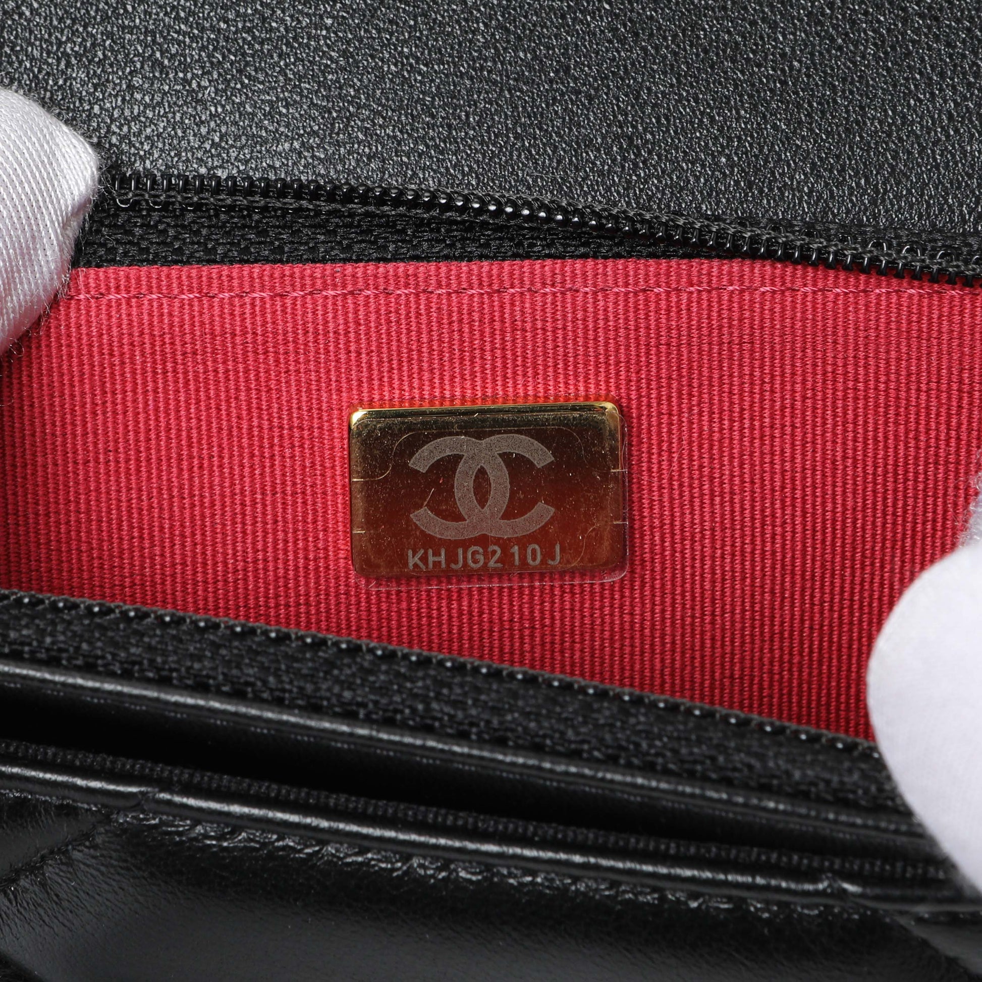 Exclusive Chanel Black Quilted Lambskin 19 Wallet On Chain — Alternate View 7