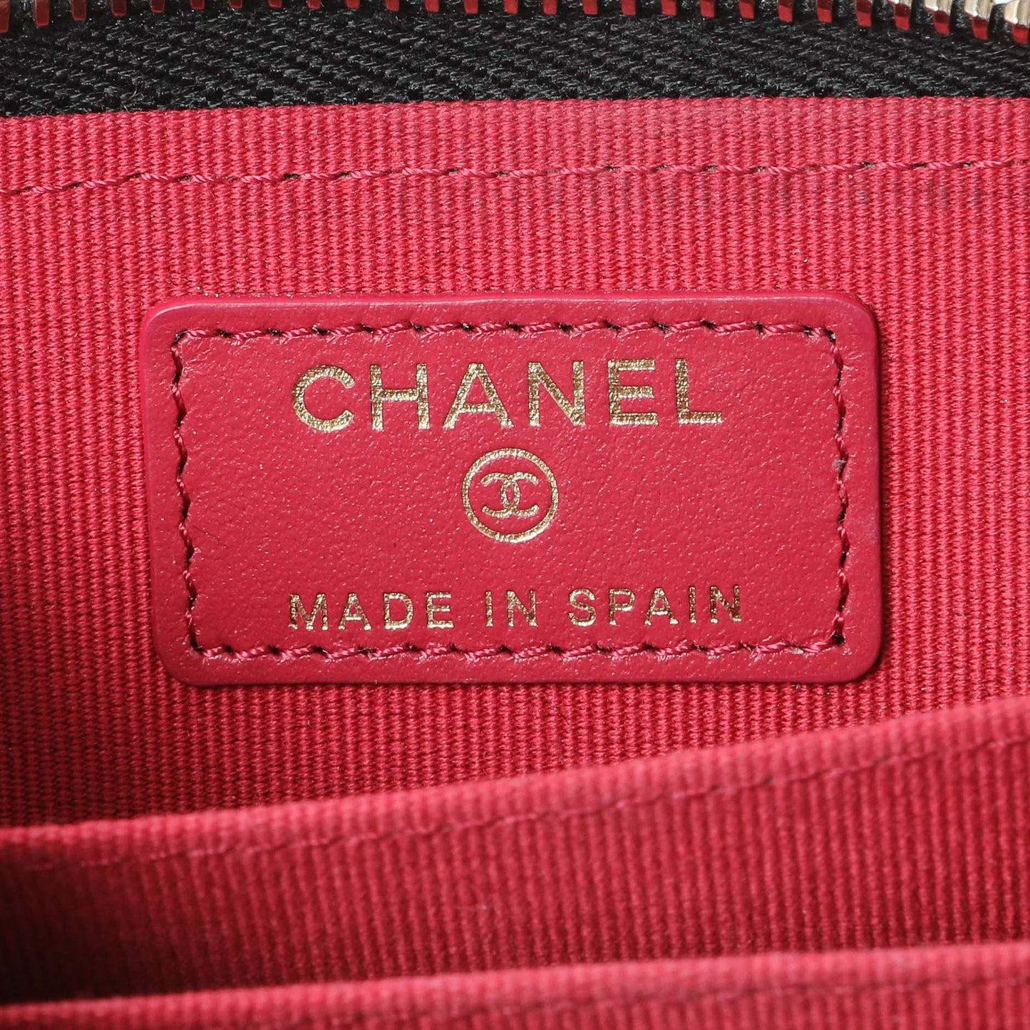 Exclusive Chanel Black Quilted Lambskin Zip Around 19 Coin Purse — Detail View