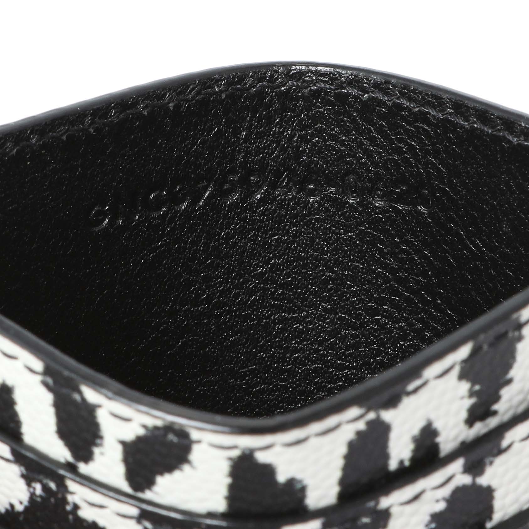 Exclusive Saint Laurent Grain De Poudre Baby Cat Print Card Case — Lifestyle View