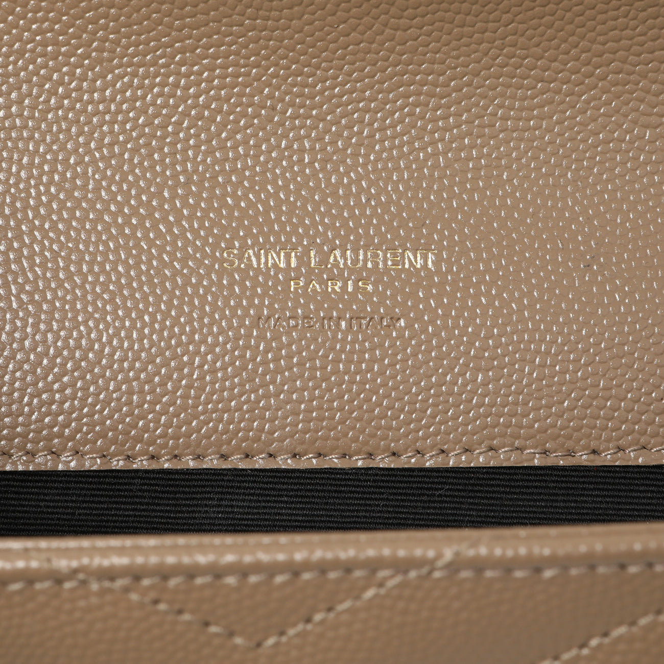 Exclusive Saint Laurent Dark Beige Grain De Poudre Matelasse Chevron Monogram Cassandre Flap Pouch — Detail View