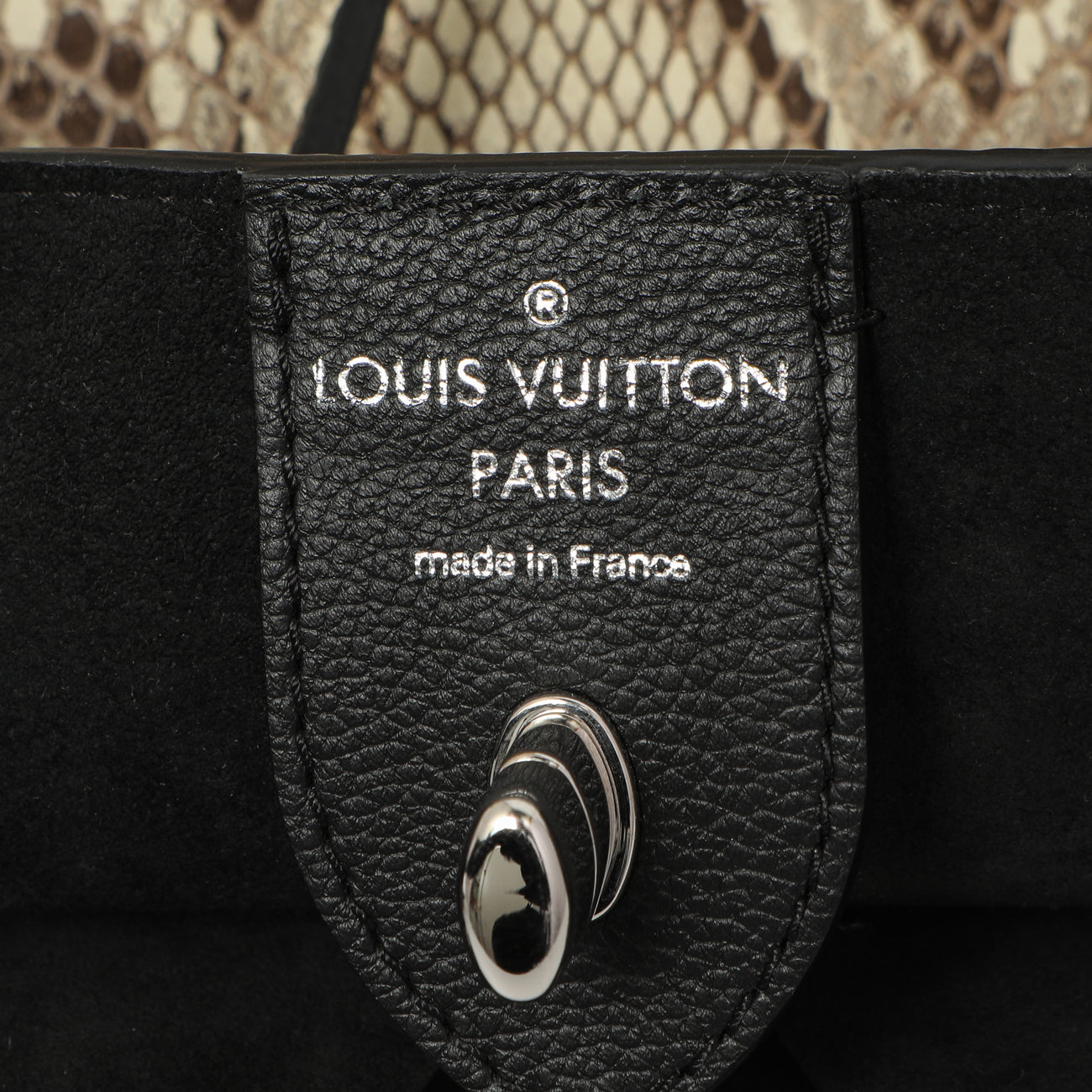 Exclusive Louis Vuitton Black Calfskin Python Lockme Cabas — Alternate View 9