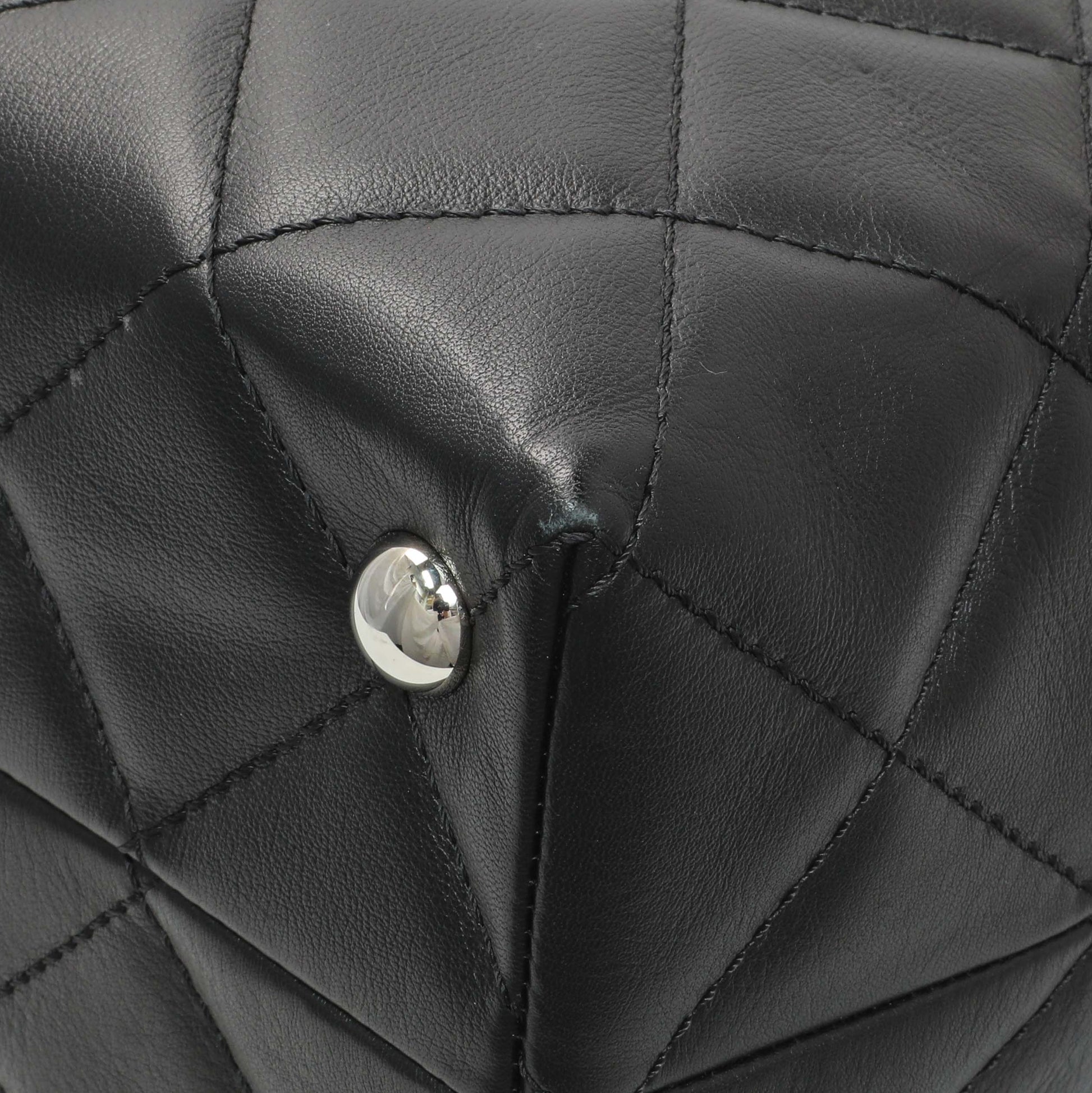 Exclusive Chanel Black Calfskin Quilted Large In the Business Tote — Alternate View 7