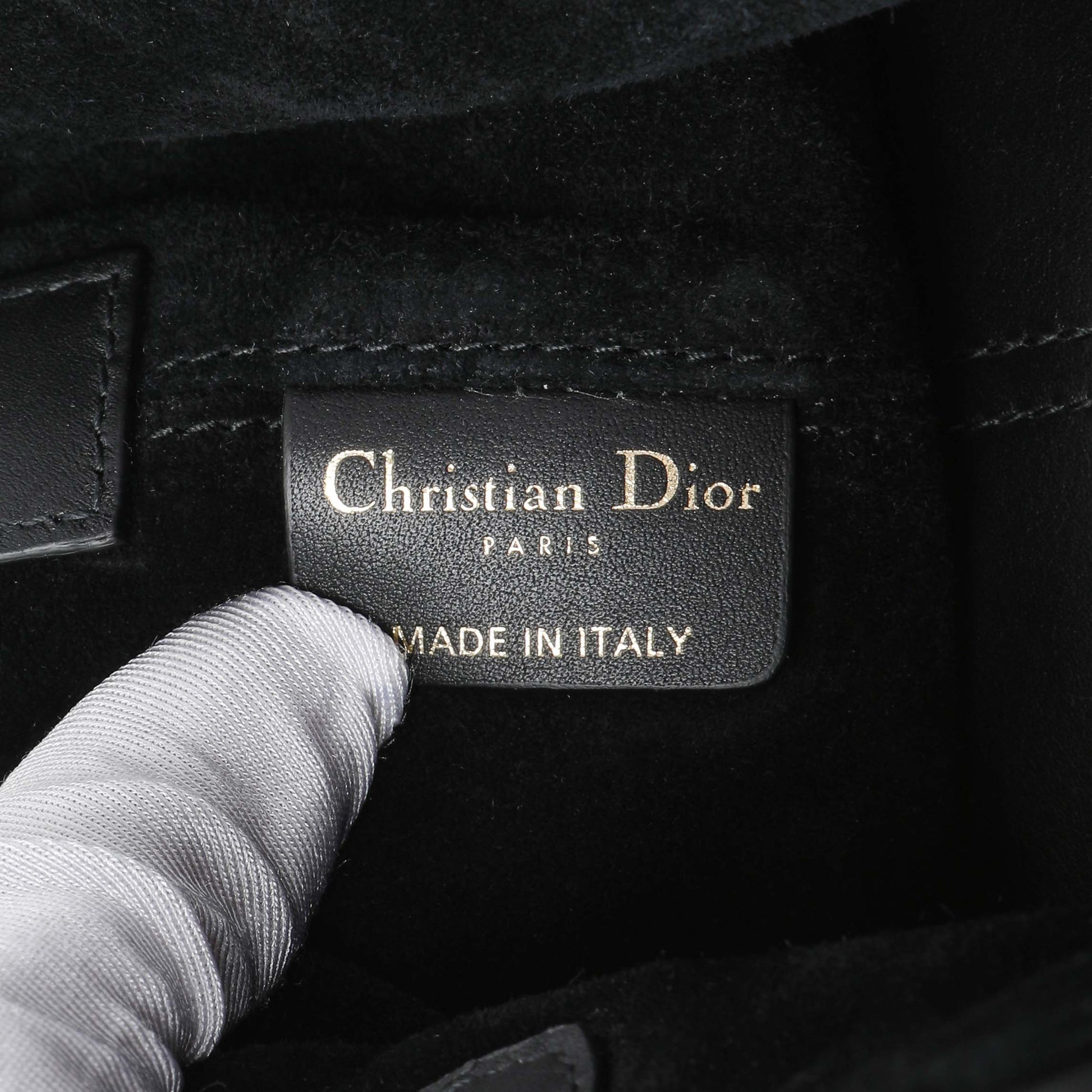 Exclusive Christian Dior Black Calfskin Macrocannage Small Toujours — Detail View