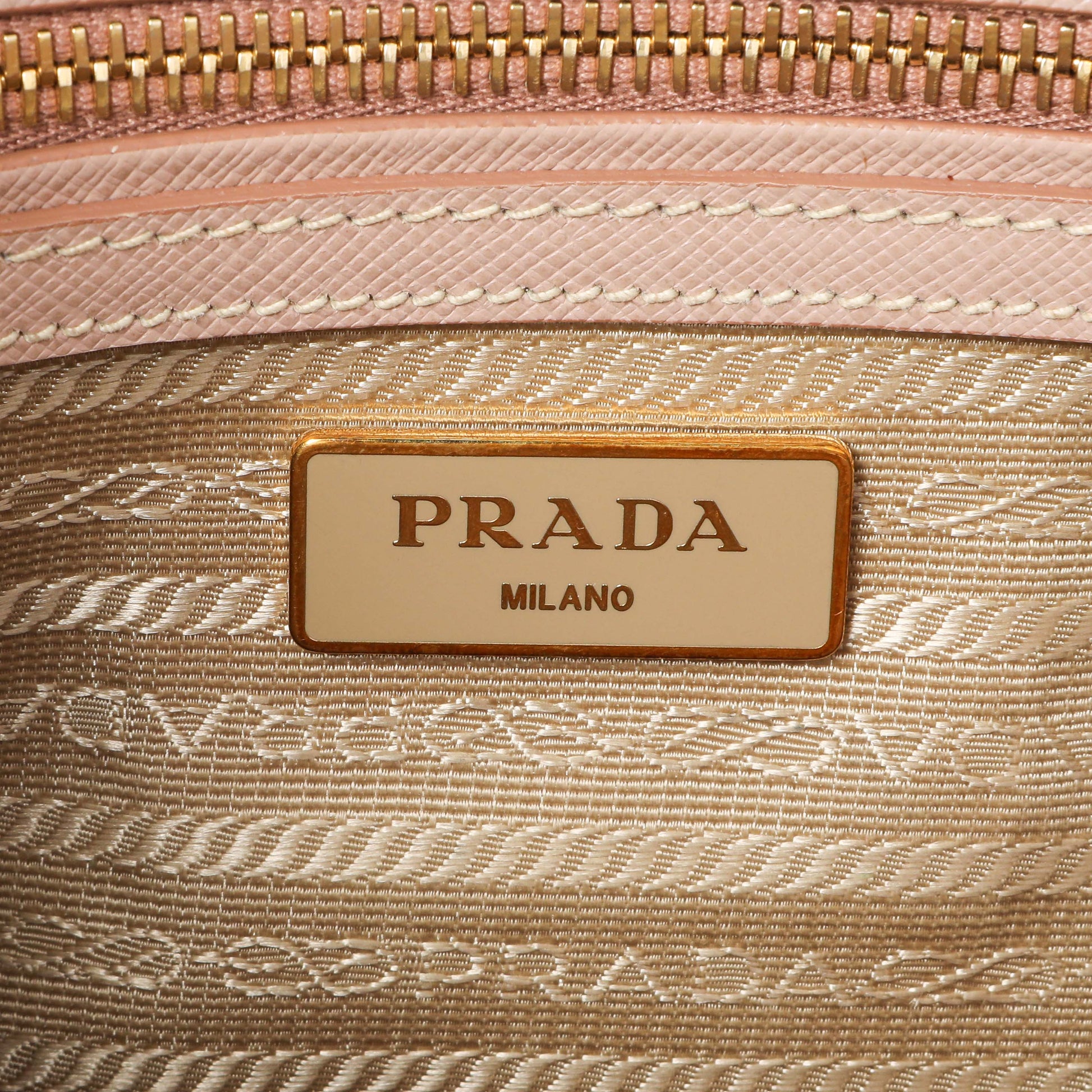 Exclusive Prada Cammeo Saffiano Medium Galleria Double Zip Tote — Alternate View 9