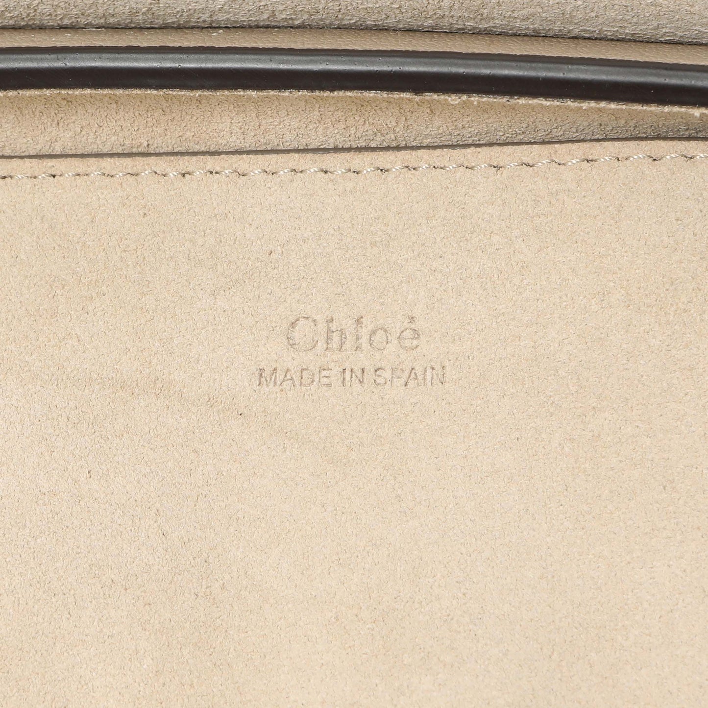 Exclusive Chloe Motty Grey Grained Calfskin Small Faye Shoulder Bag — Detail View