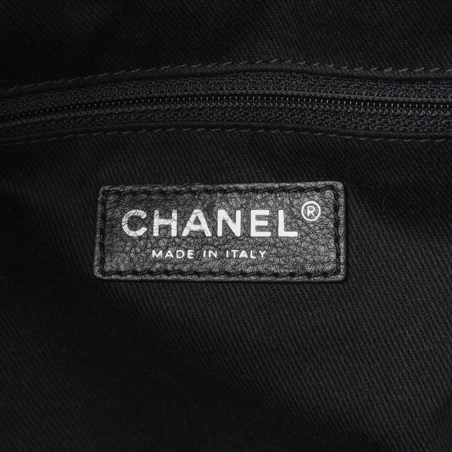 Exclusive Chanel Black Calfskin Quilted Large In the Business Tote — Alternate View 9