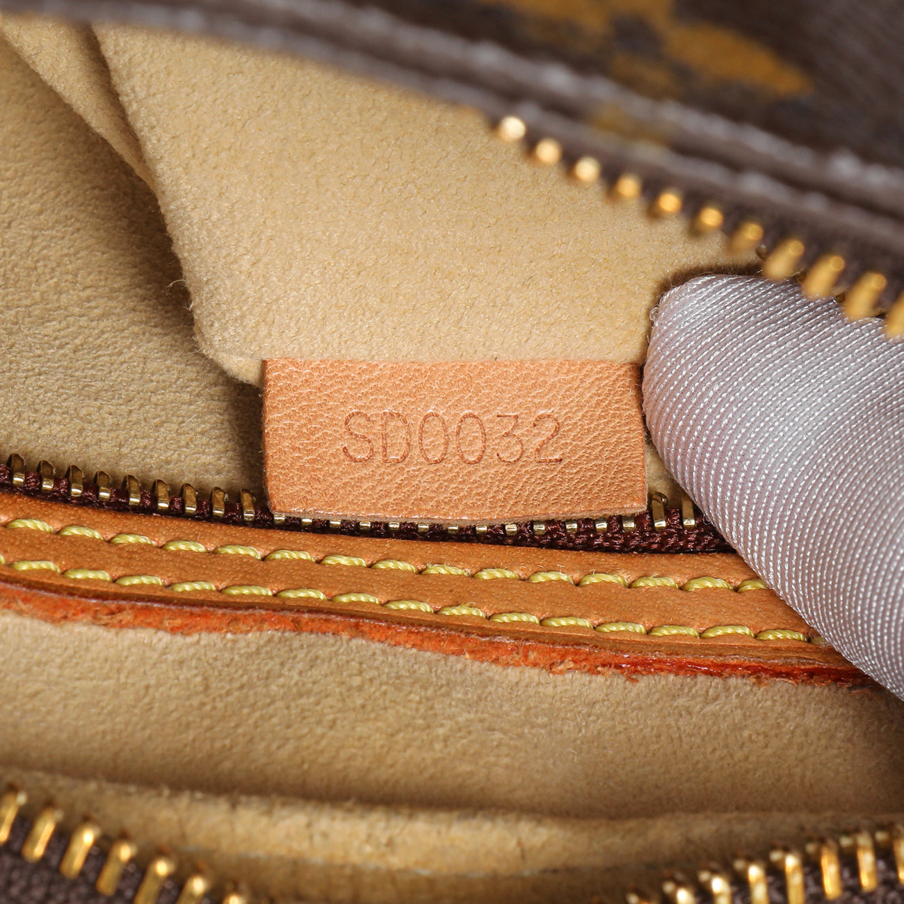 Exclusive Louis Vuitton Monogram Looping MM — Lifestyle View