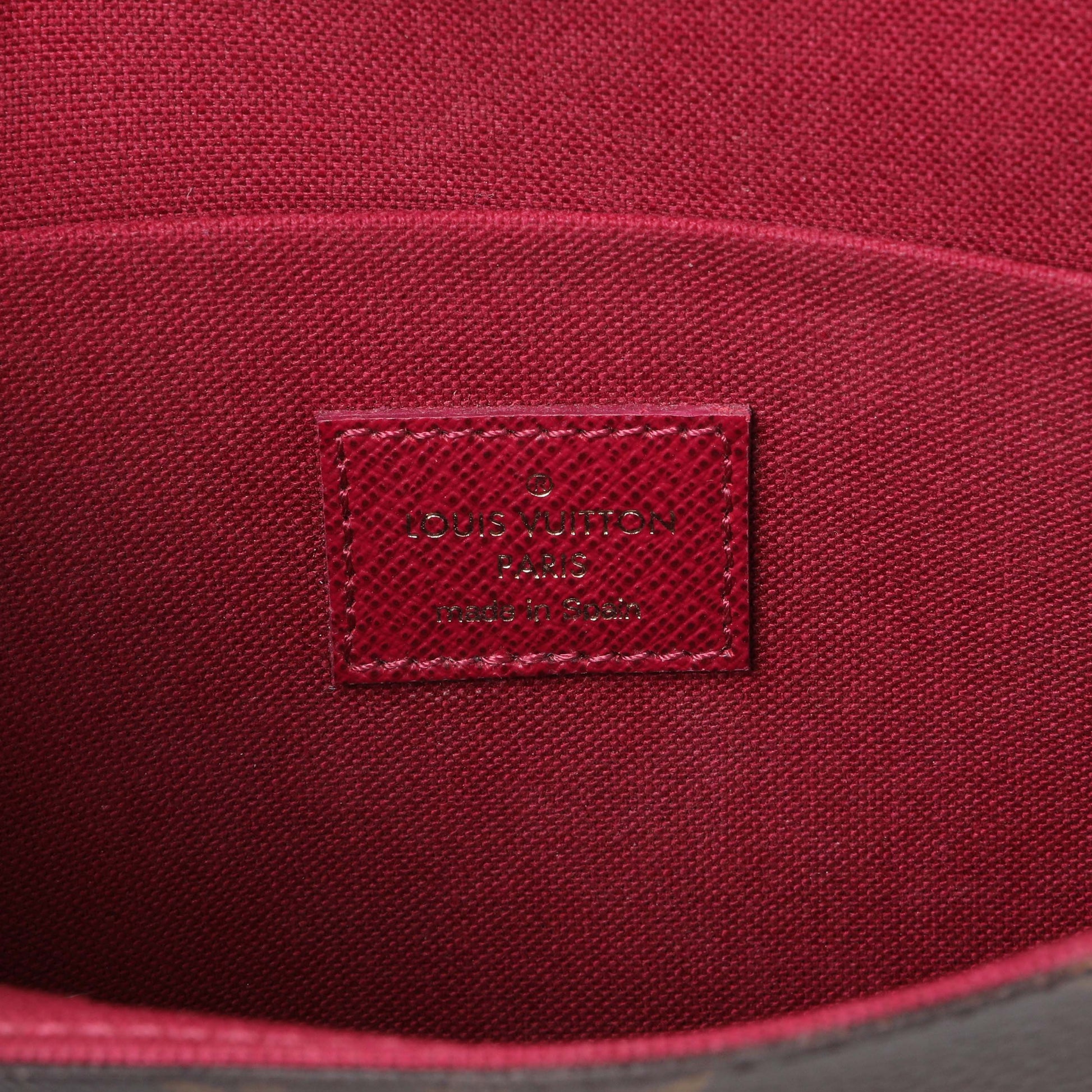 Exclusive Louis Vuitton Monogram Pochette Felicie — Alternate View 11