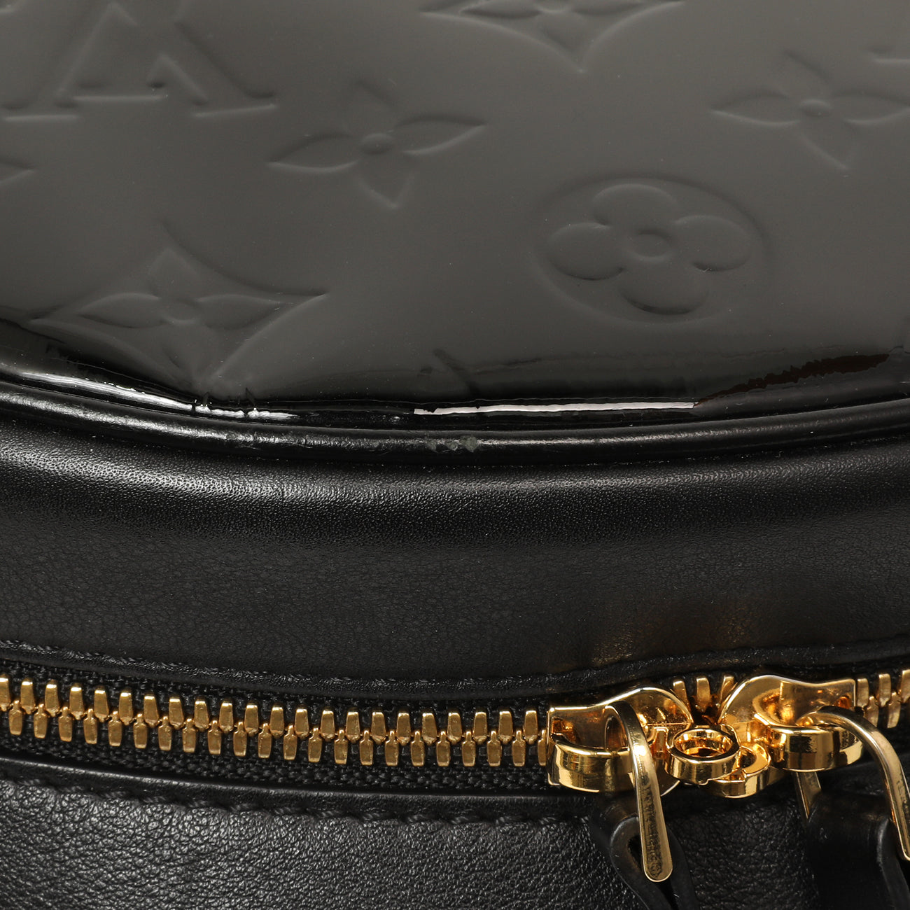 Exclusive Louis Vuitton Black Vernis Boite Chapeau Souple MM — Alternate View 10