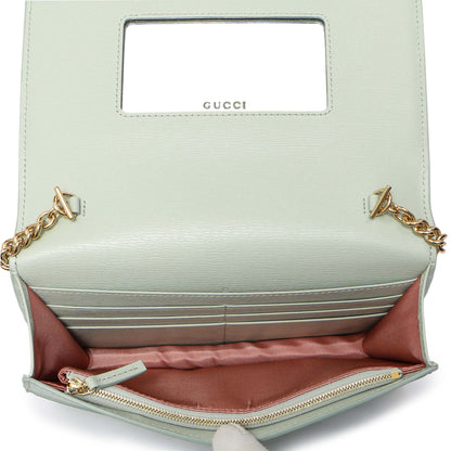 Exclusive Gucci Pale Green Textured Calfskin Script Logo Chain Wallet — Detail View
