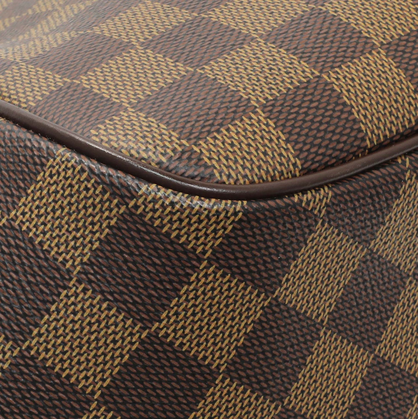 Exclusive Louis Vuitton Damier Ebene Belem PM — Lifestyle View