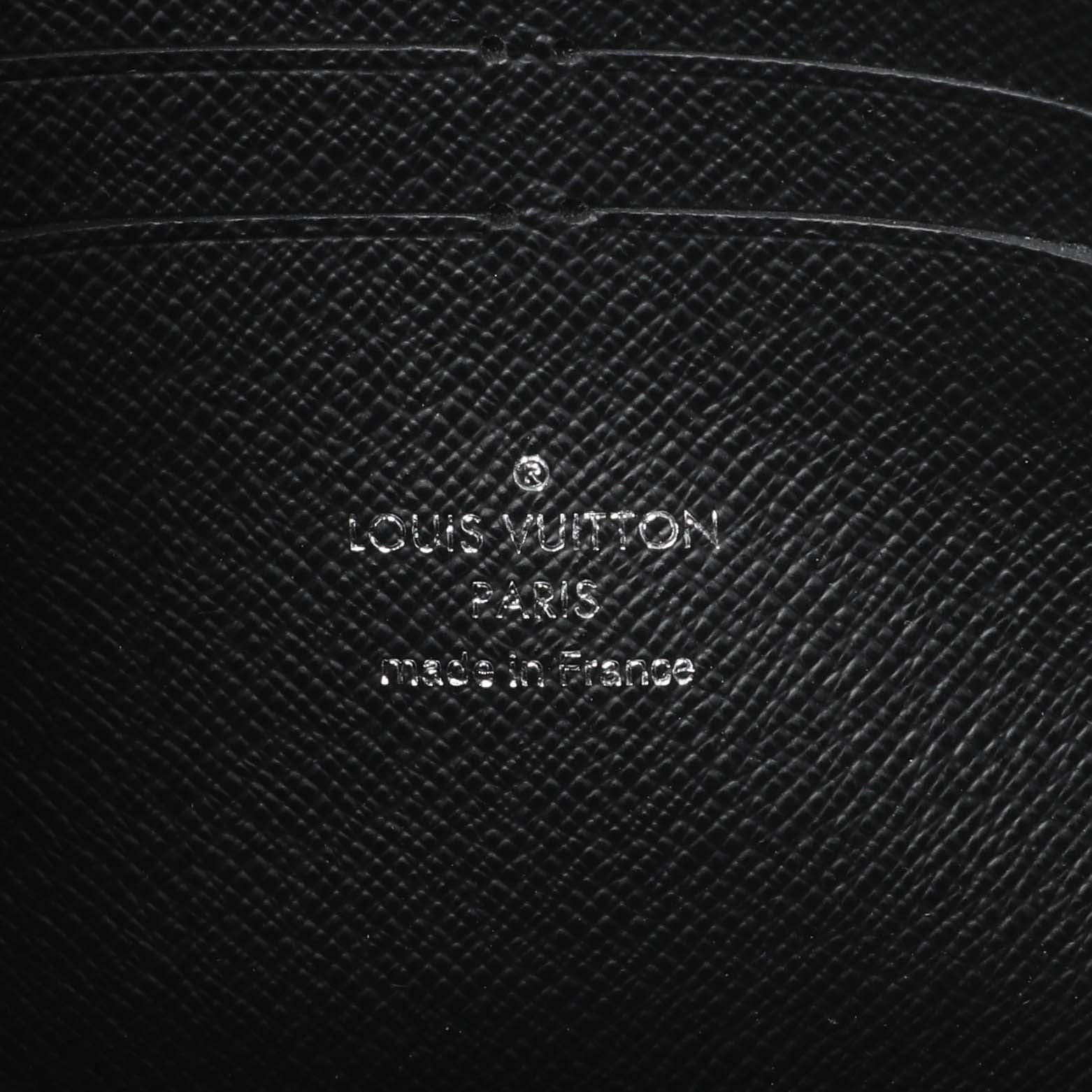 Exclusive Louis Vuitton Black Epi Twist Belt Chain Wallet — Detail View