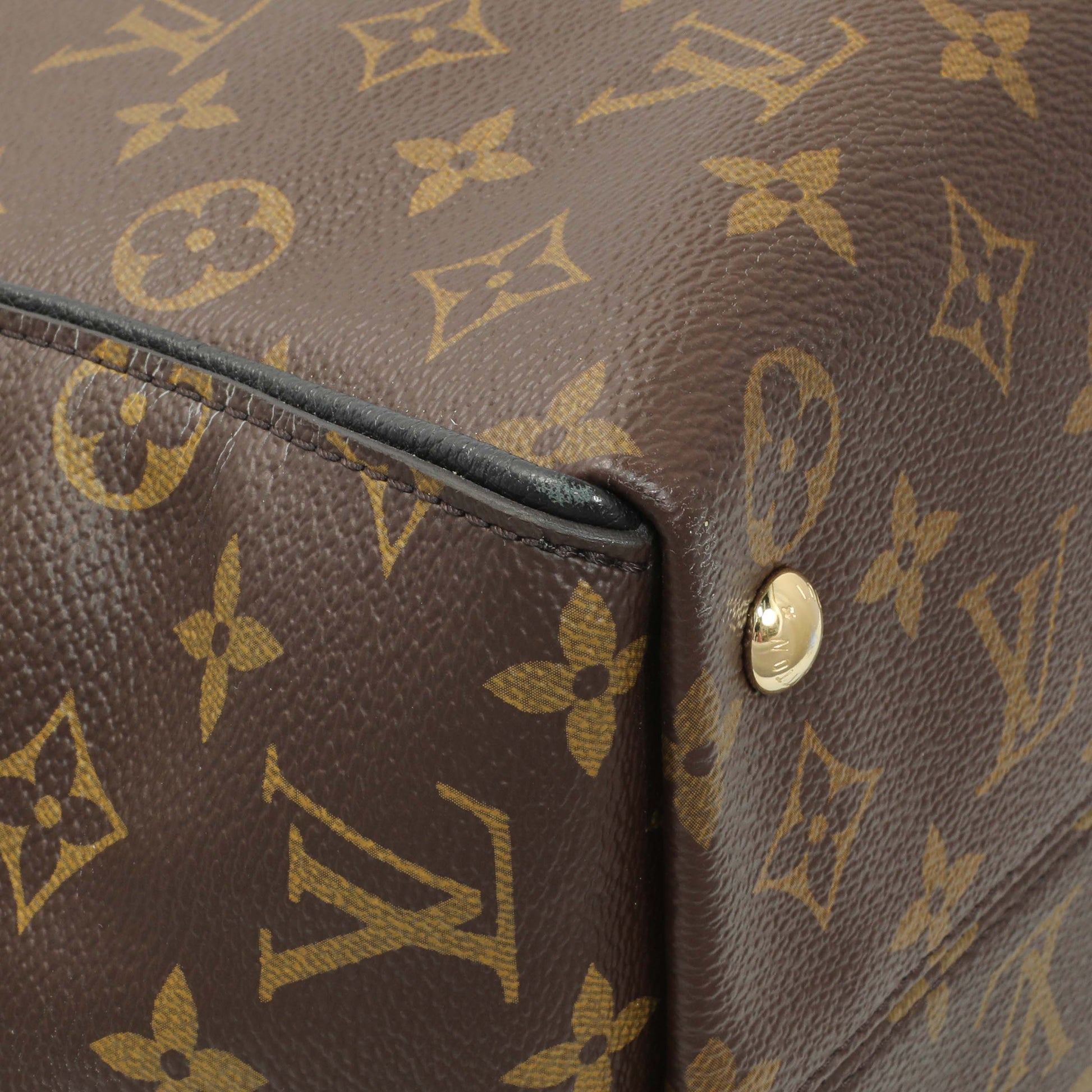 Exclusive Louis Vuitton Monogram Tournelle MM — Lifestyle View