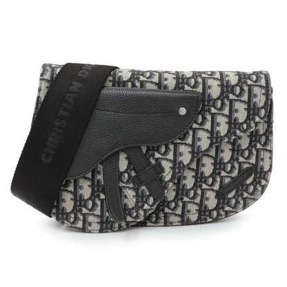 Exclusive Christian Dior Oblique Saddle Messenger Pouch — Front View