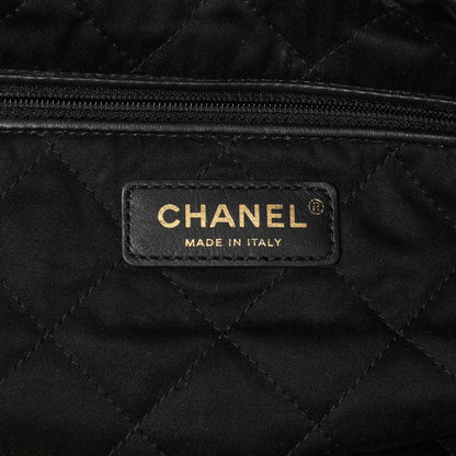 Exclusive Chanel Shiny Black Quilted Shiny Calfskin Large Chanel 22 — Alternate View 9
