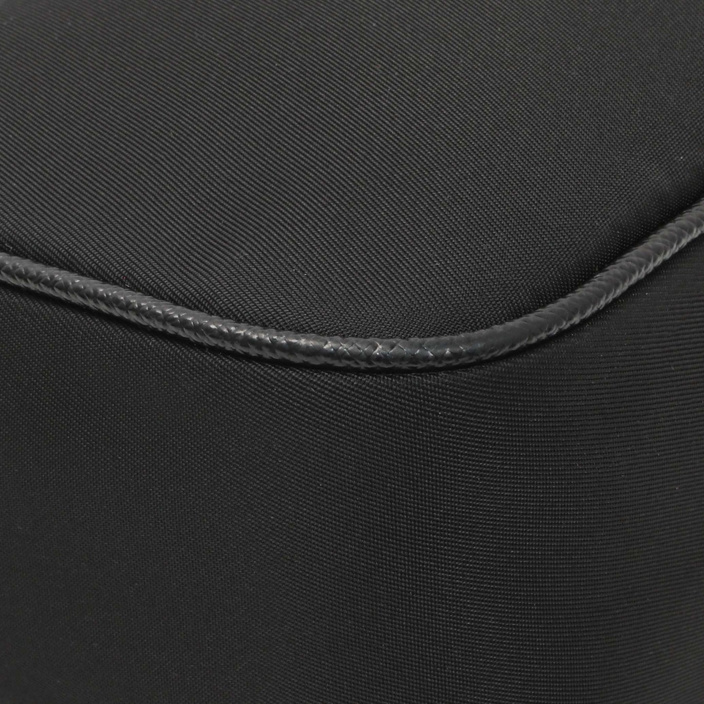 Exclusive Prada Black Nylon Re-Edition 2005 Shoulder Bag — Alternate View 7