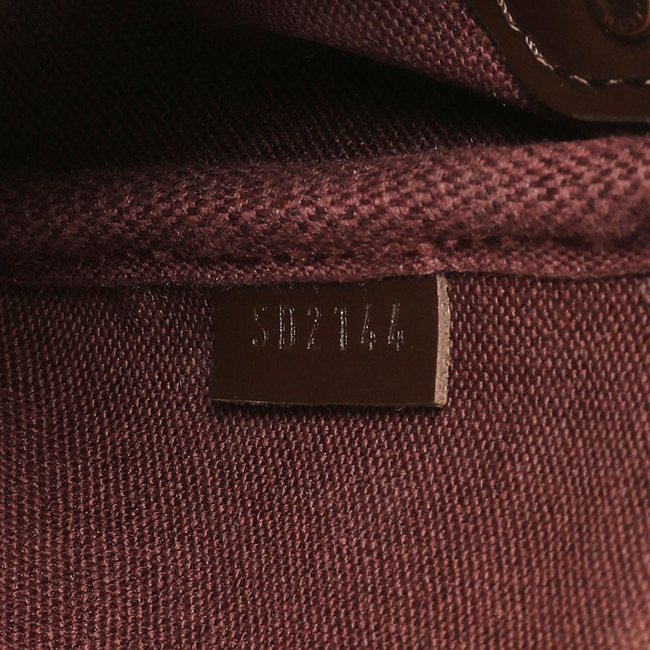 Exclusive Louis Vuitton Damier Ebene Favorite PM — Alternate View 10