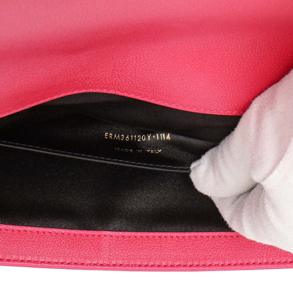 Exclusive Saint Laurent Fuchsia Calfskin Monogram Large Belle De Jour Clutch — Lifestyle View