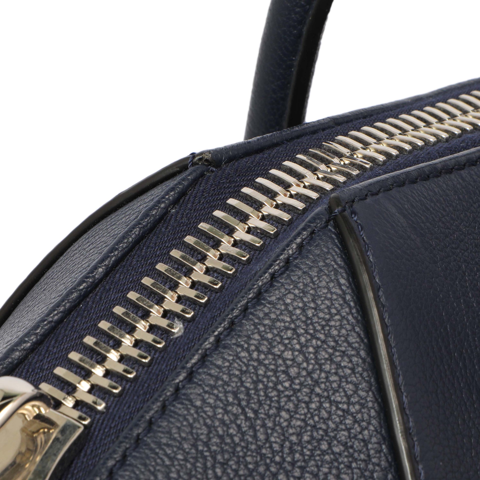 Exclusive Givenchy Blue Sugar Goatskin Medium Antigona — Alternate View 11