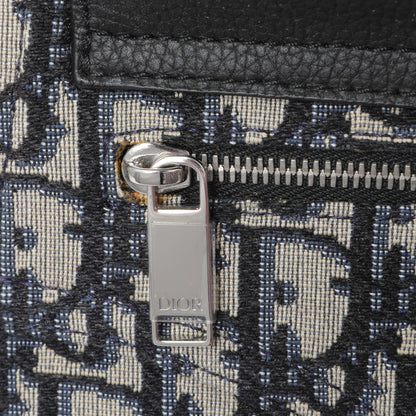 Exclusive Christian Dior Oblique Saddle Messenger Pouch — Detail View