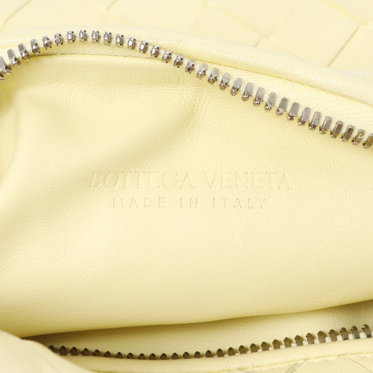Exclusive Bottega Veneta Pale Yellow Nappa Intrecciato Mini Jodie — Detail View