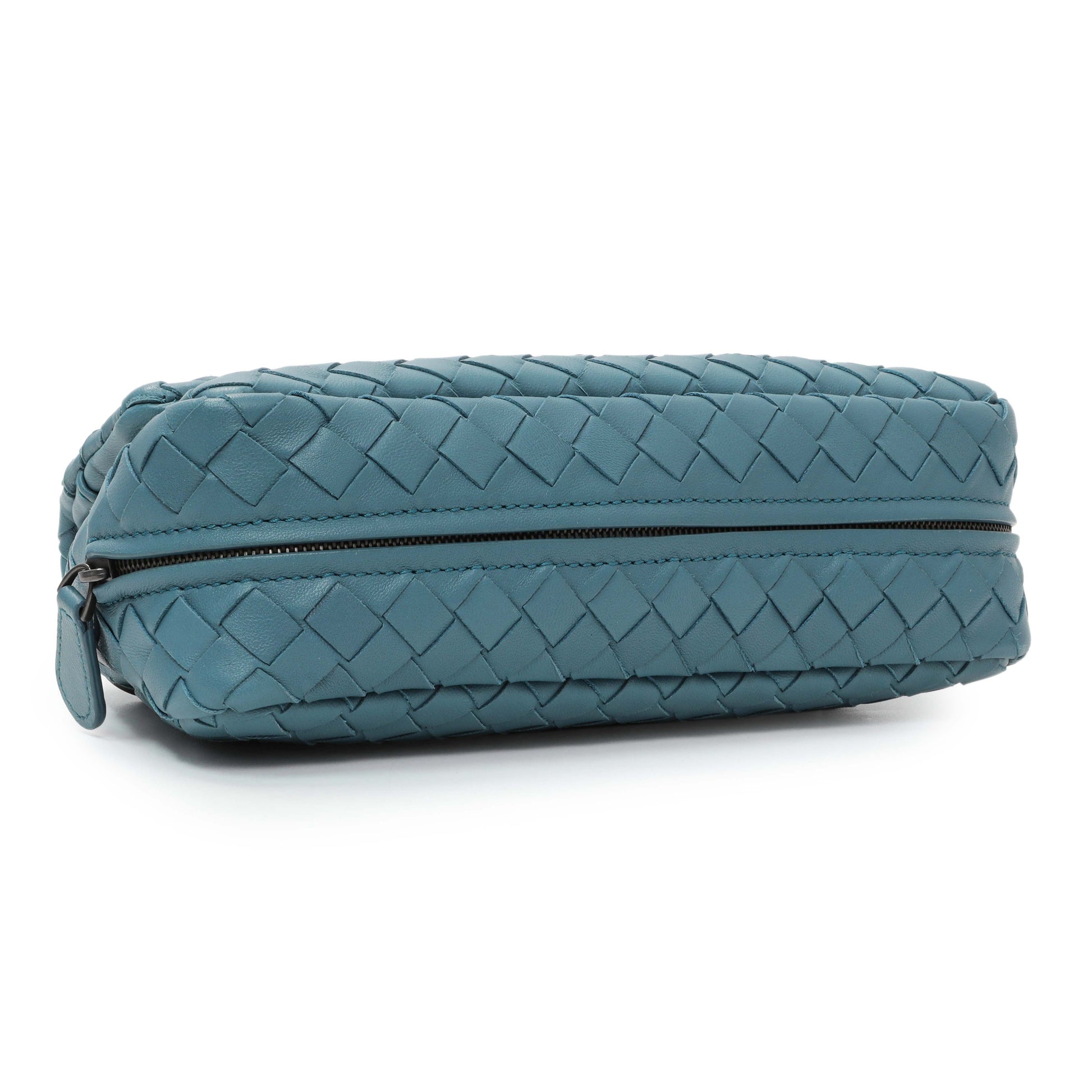 Exclusive Bottega Veneta Blue Intrecciato Nappa Expandable Chain Crossbody Bag Intrecciato Nappa — Back View