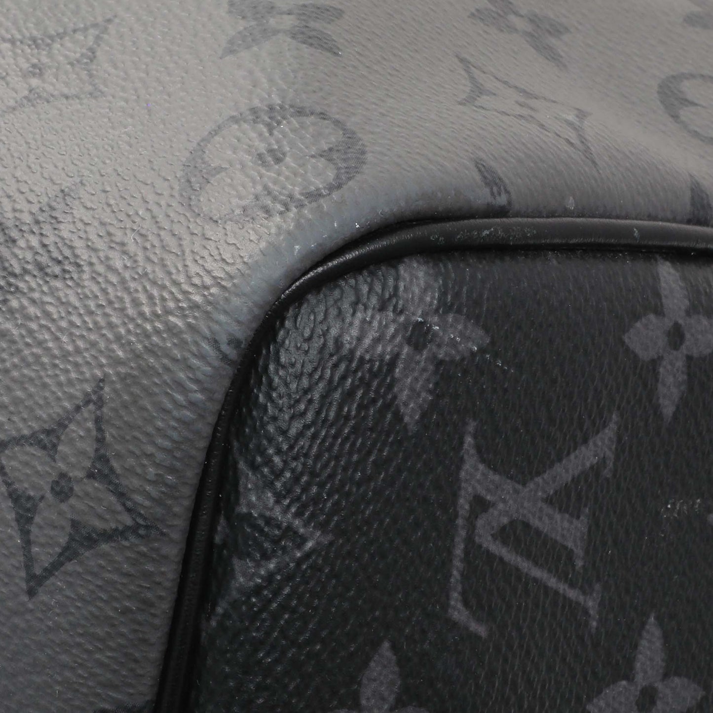 Exclusive Louis Vuitton Reverse Monogram Eclipse Keepall 50 Bandouliere — Detail View