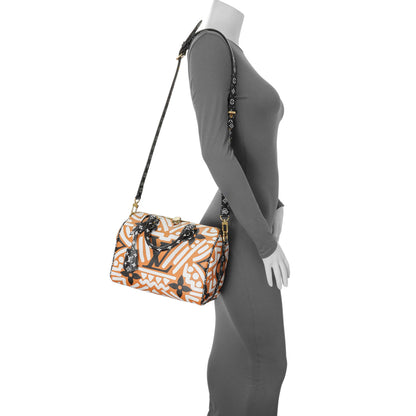 Exclusive Louis Vuitton Monogram Giant Crafty Speedy Bandouliere 25 — Alternate View 8