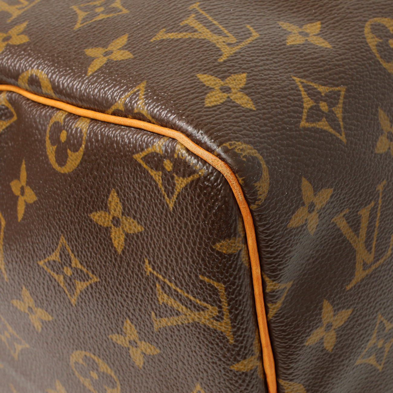 Exclusive Louis Vuitton Monogram Speedy 30 — Top View
