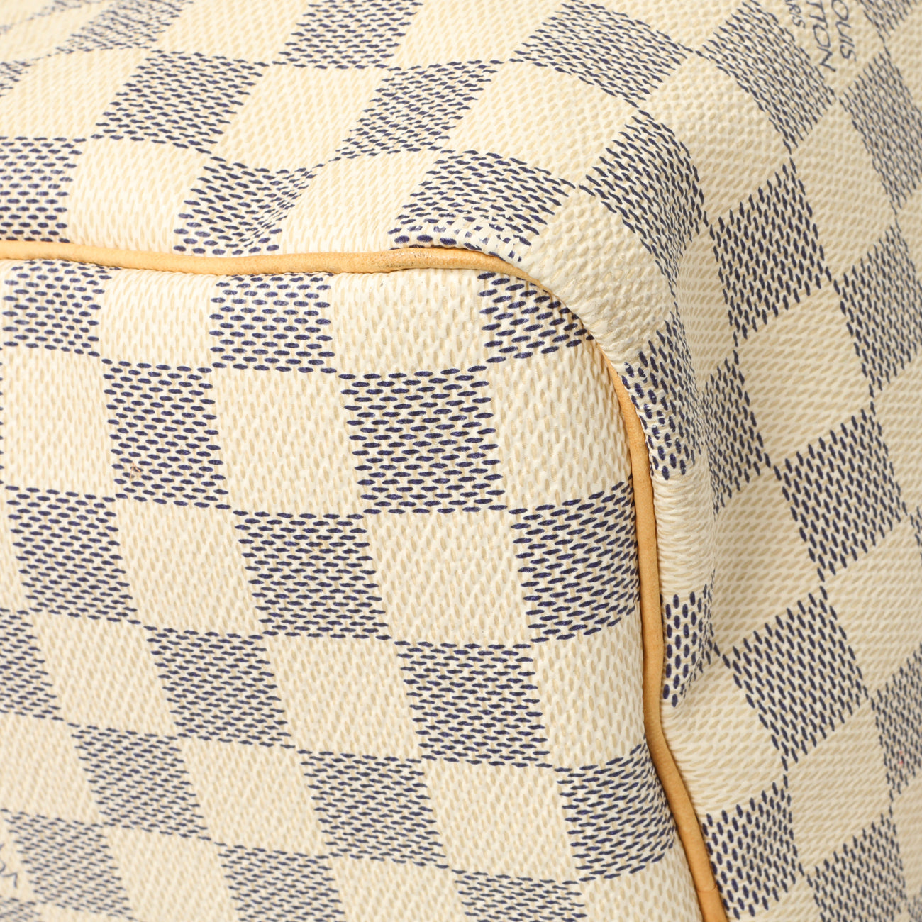 Exclusive Louis Vuitton Damier Azur Speedy 30 — Lifestyle View