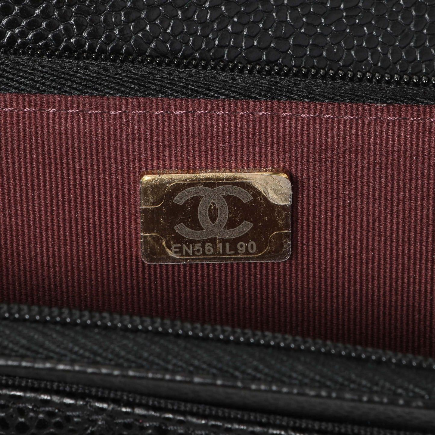 Exclusive Chanel Black Quilted Caviar Wallet on Chain — Alternate View 7