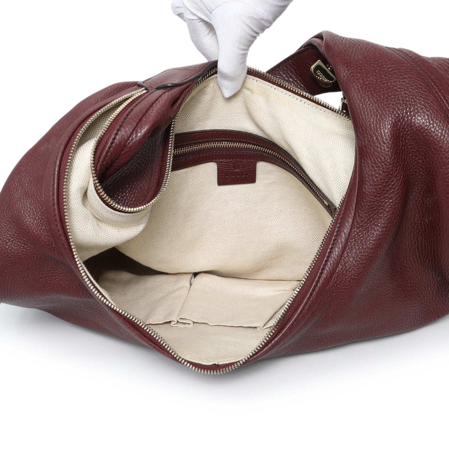 Exclusive Gucci Scarlatto Pebbled Leather Soho Shoulder Bag — Alternate View 8