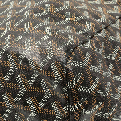 Exclusive Goyard Black Gold Goyardine Saint Louis GM — Lifestyle View