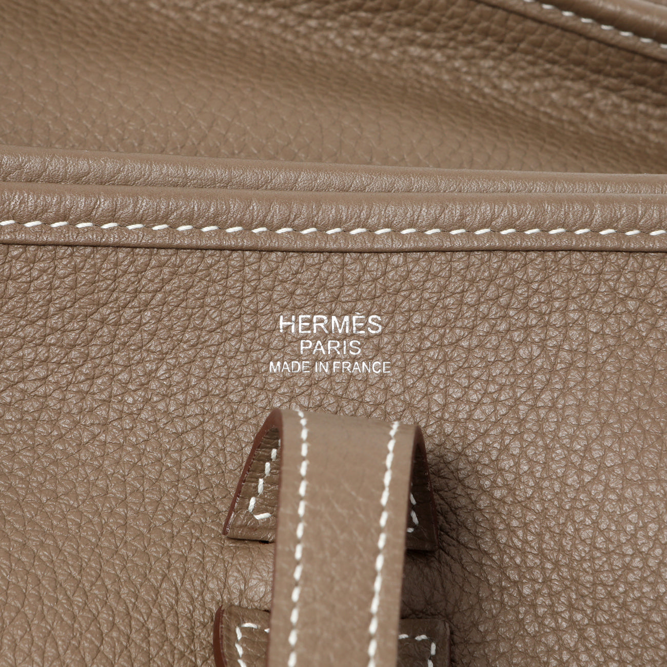 Exclusive Hermes Etoupe Clemence Evelyne III PM — Detail View