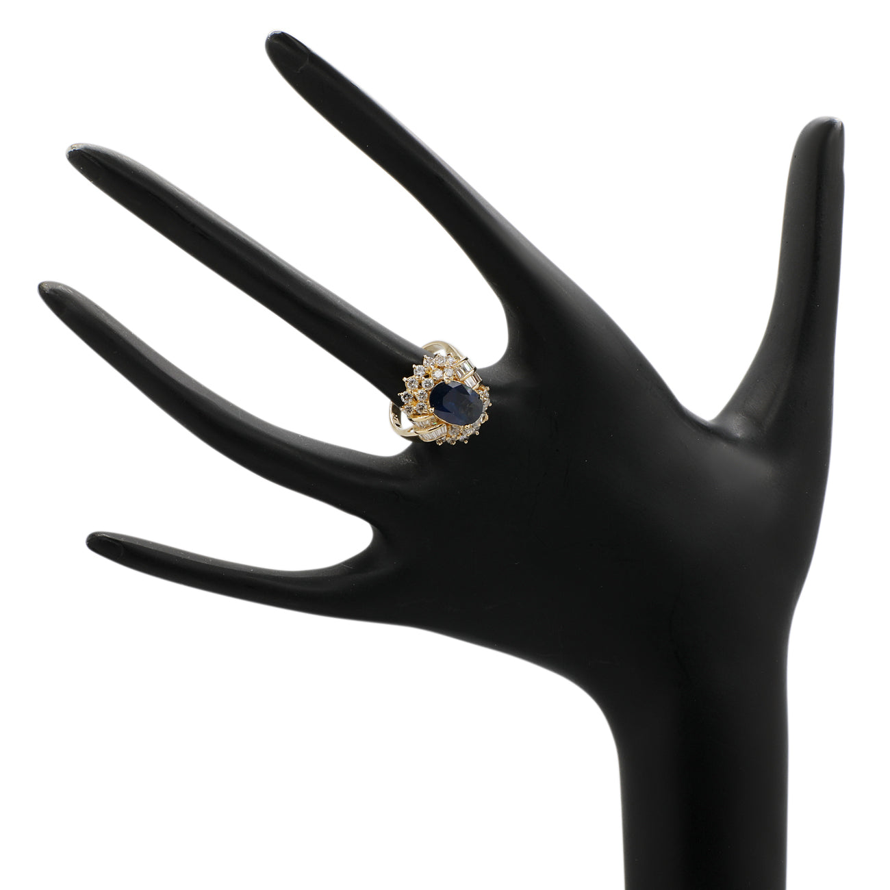 Exclusive 18K Yellow Gold 3.06 Carat Sapphire Ring — 4.5 — Top View