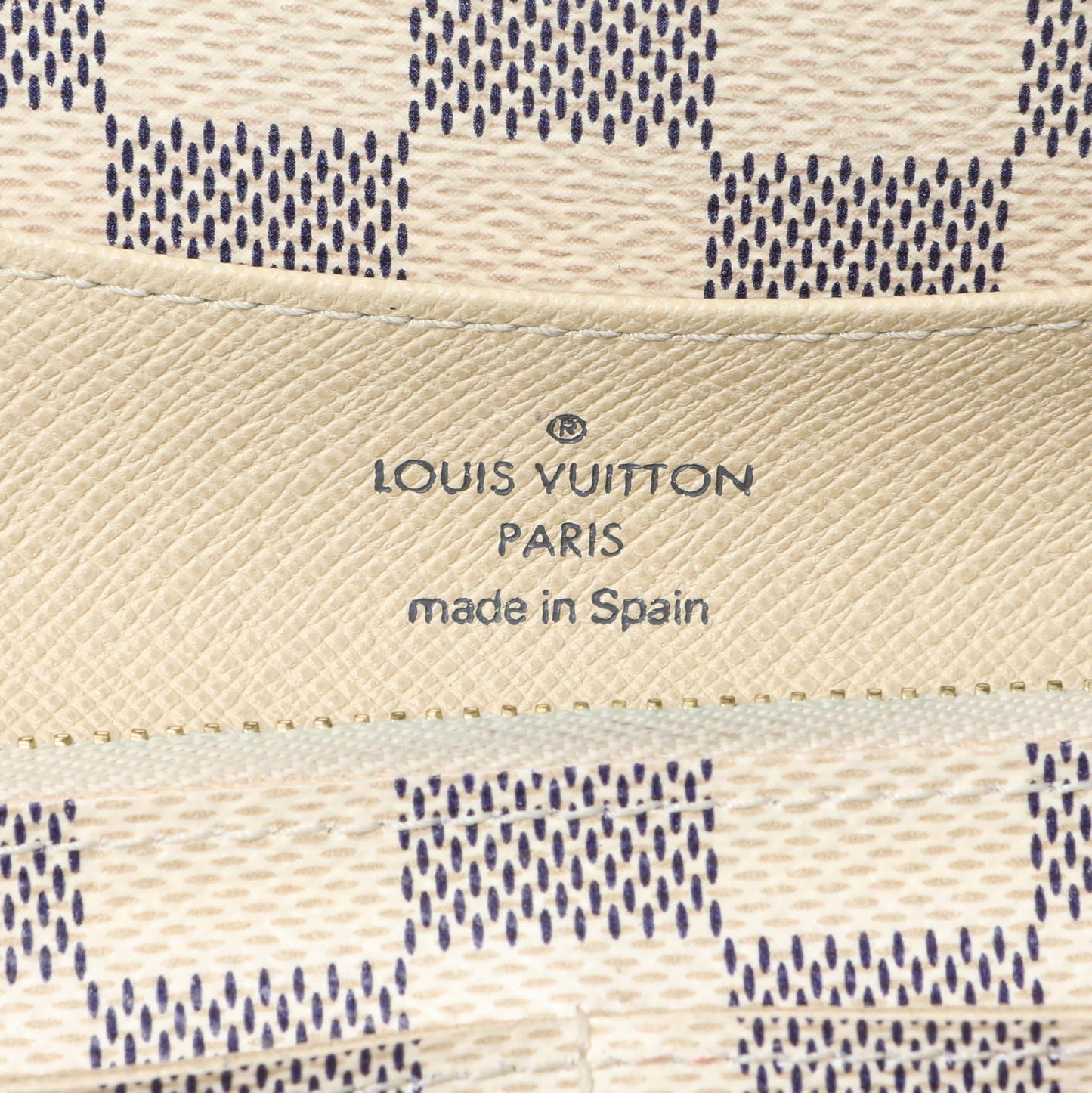 Exclusive Louis Vuitton Damier Azur Emilie Wallet — Alternate View 9