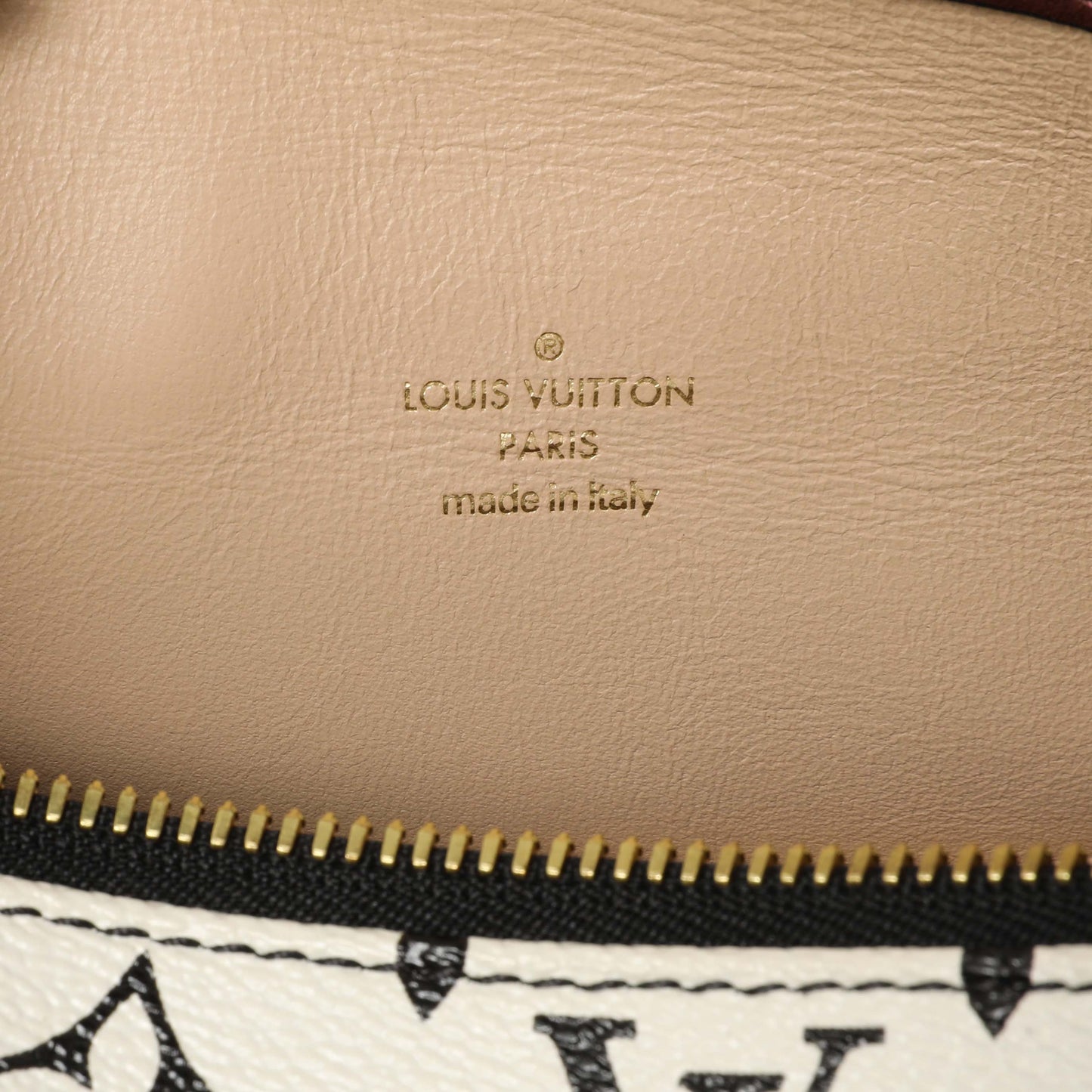 Exclusive Louis Vuitton Monogram Speedy Amazon PM — Alternate View 10