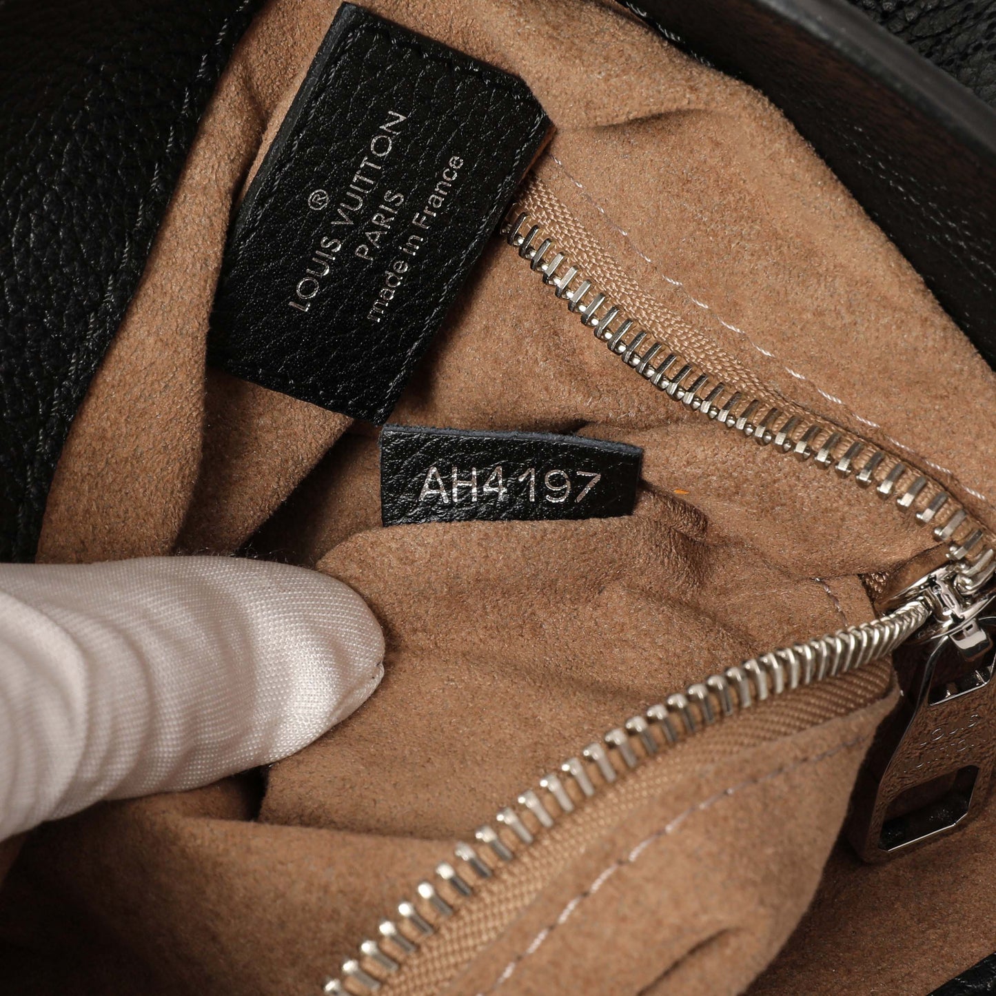 Exclusive Louis Vuitton Black Mahina Babylone PM — Detail View