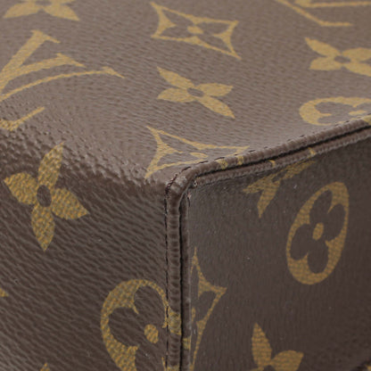 Exclusive Louis Vuitton Monogram Toiletry Pouch 26 — Detail View