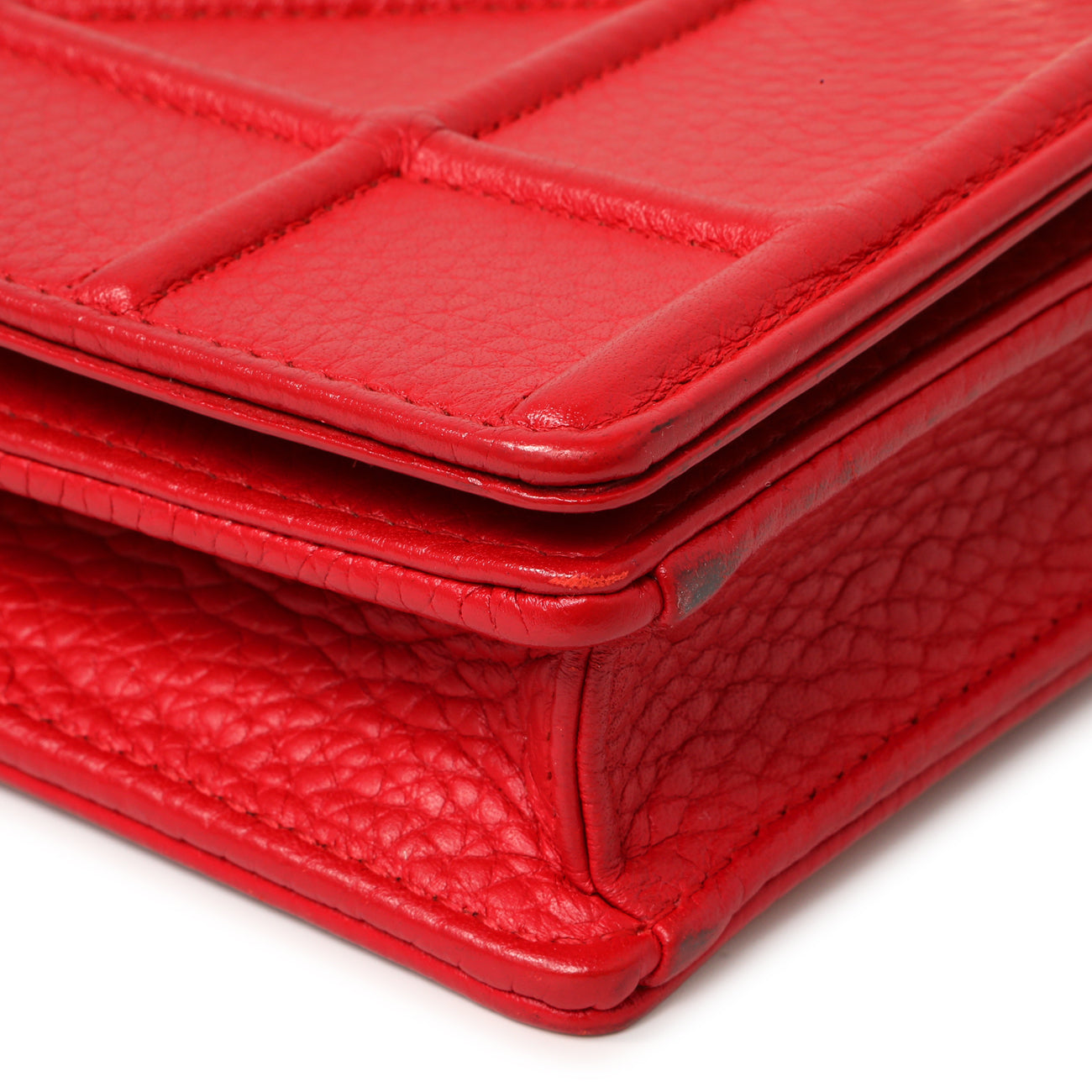 Exclusive Christian Dior Red Calfskin Diorama Wallet On Chain — Top View