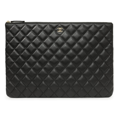 Exclusive Chanel Black Quilted Lambskin Large Cosmetic Case — Front View