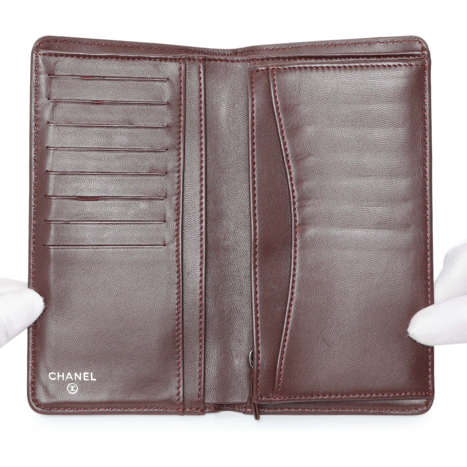 Exclusive Chanel Lambskin Quilted Yen Wallet Black — Alternate View 8