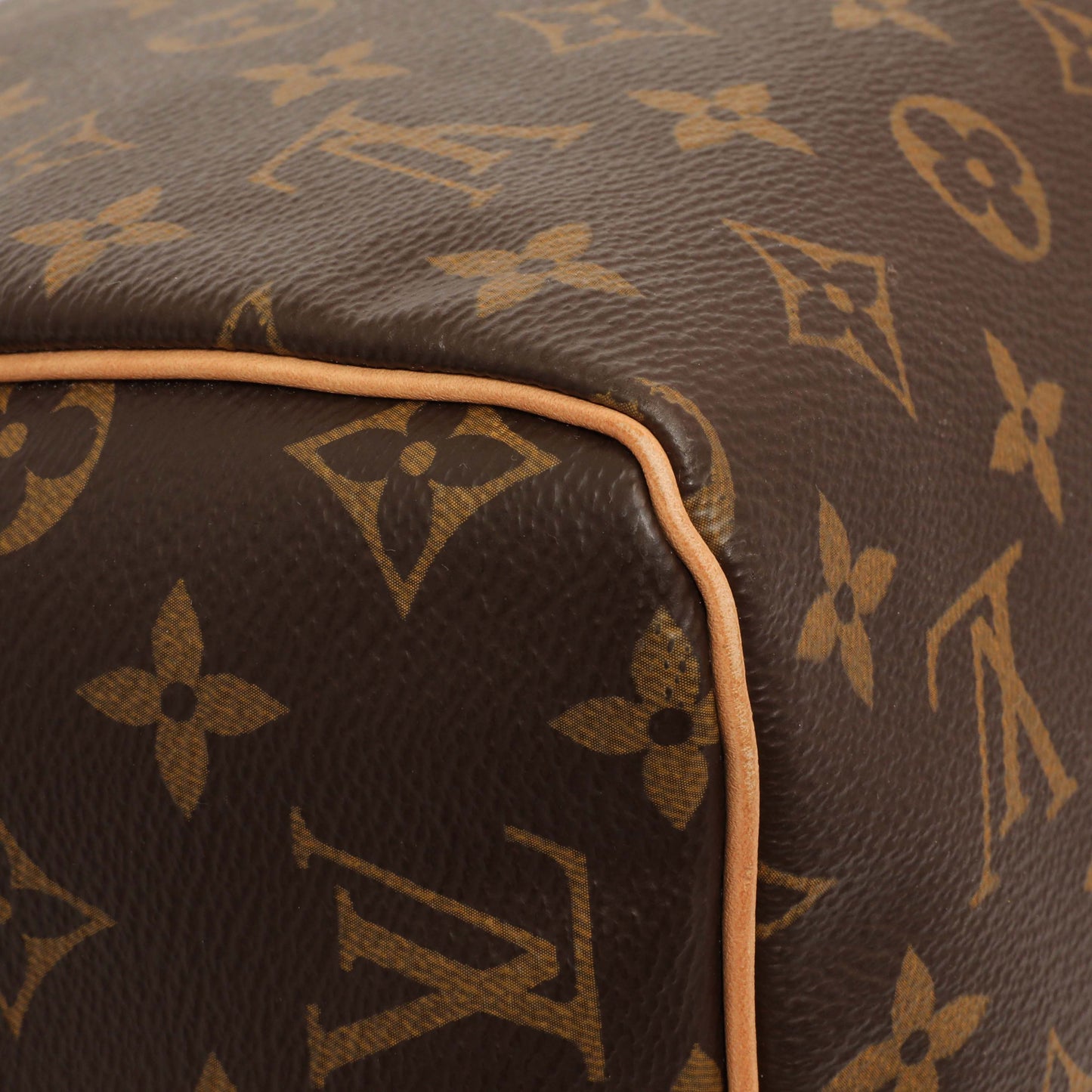 Exclusive Louis Vuitton Monogram Speedy 30 Bandouliere — Lifestyle View