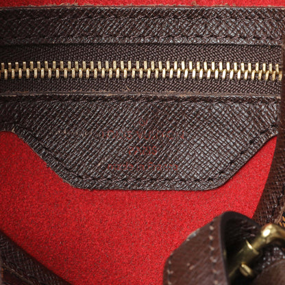 Exclusive Louis Vuitton Damier Ebene Marais Bucket 23 — Detail View