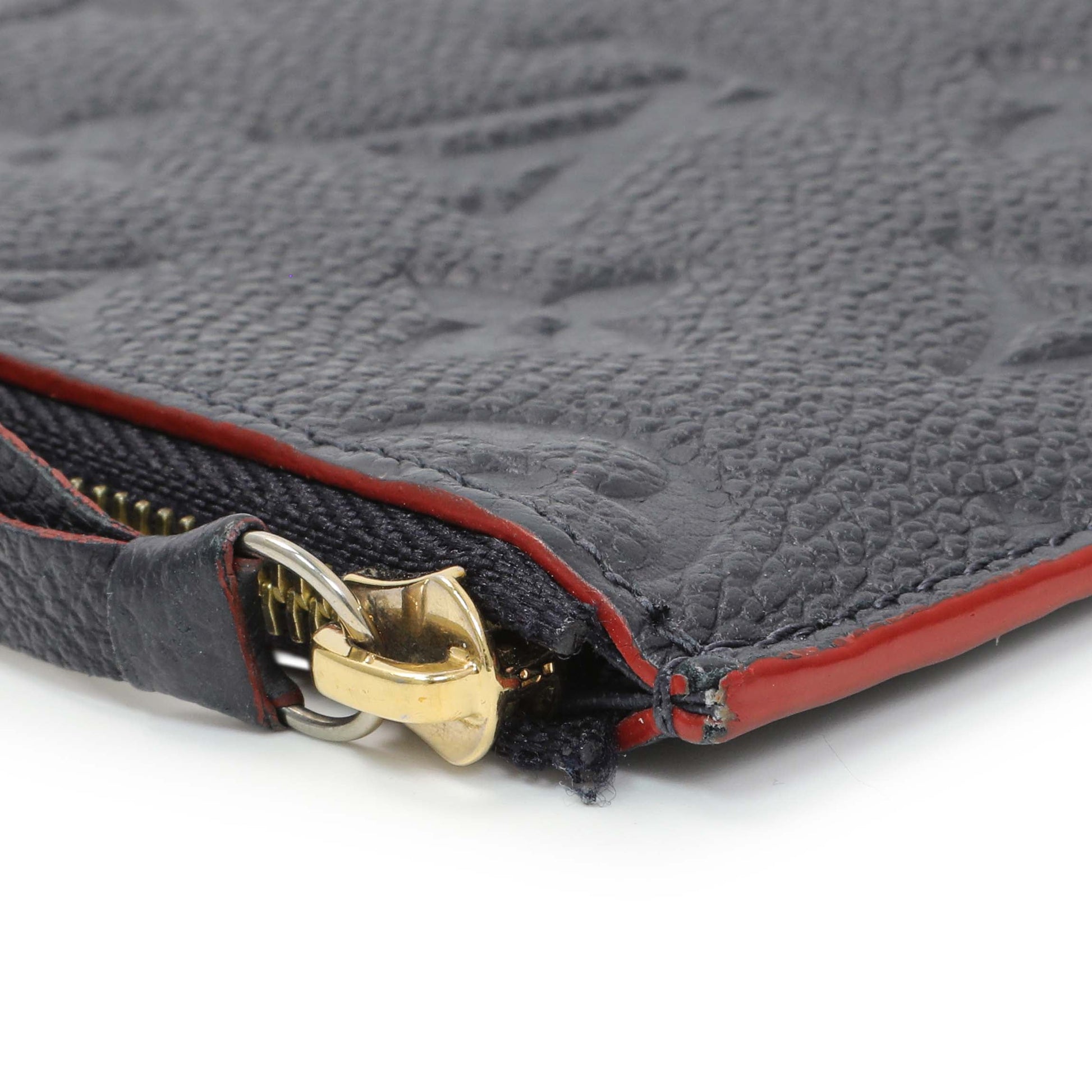Exclusive Louis Vuitton Marine Rouge Empreinte Felicie Pochette — Detail View