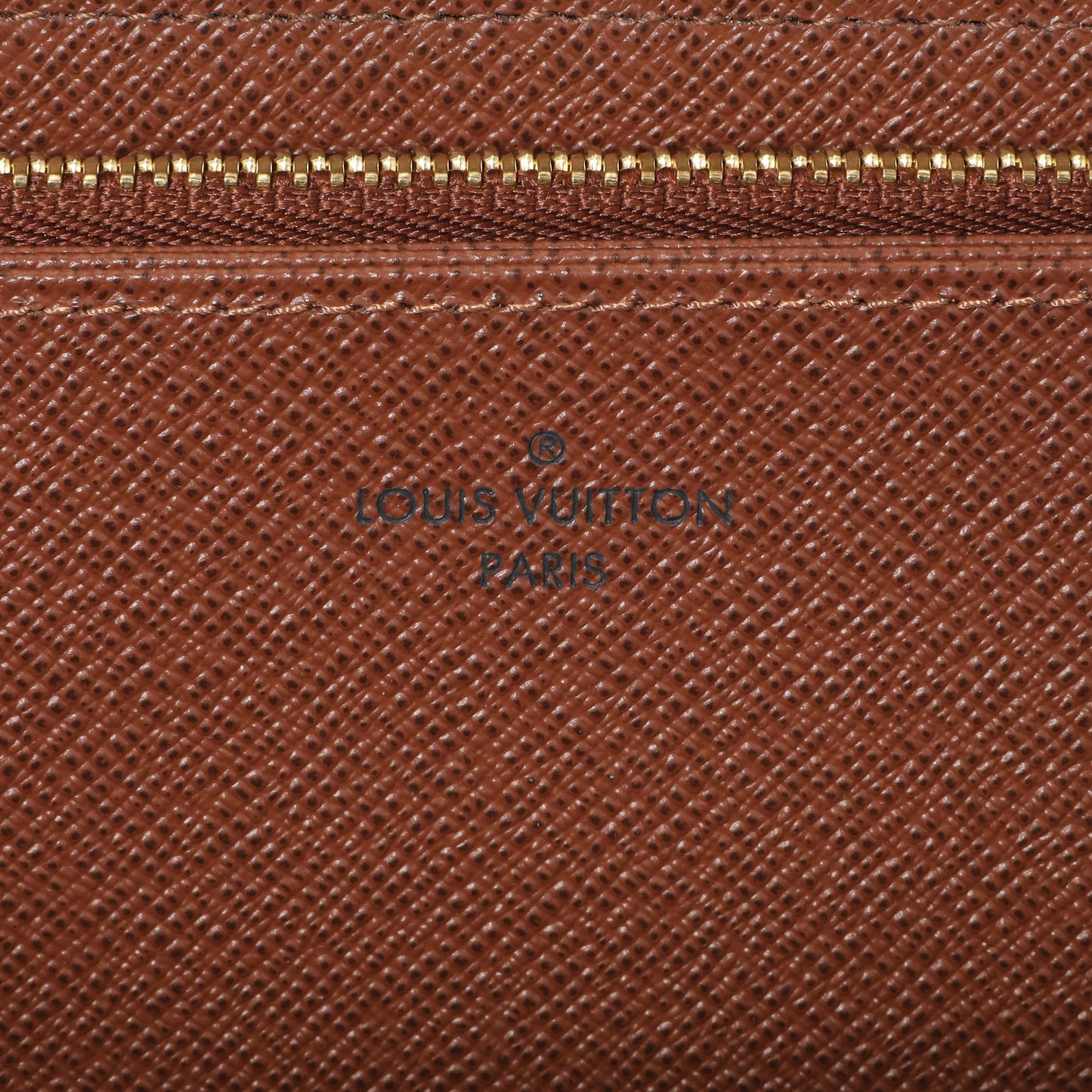 Exclusive Louis Vuitton Monogram Zippy Wallet — Alternate View 7