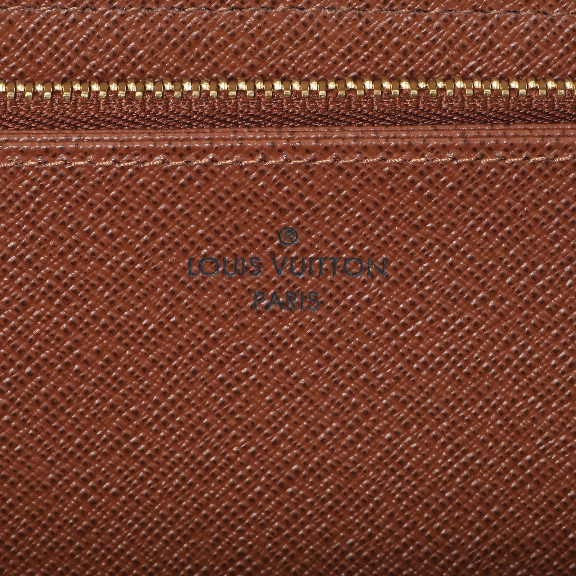 Exclusive Louis Vuitton Monogram Zippy Wallet — Alternate View 7