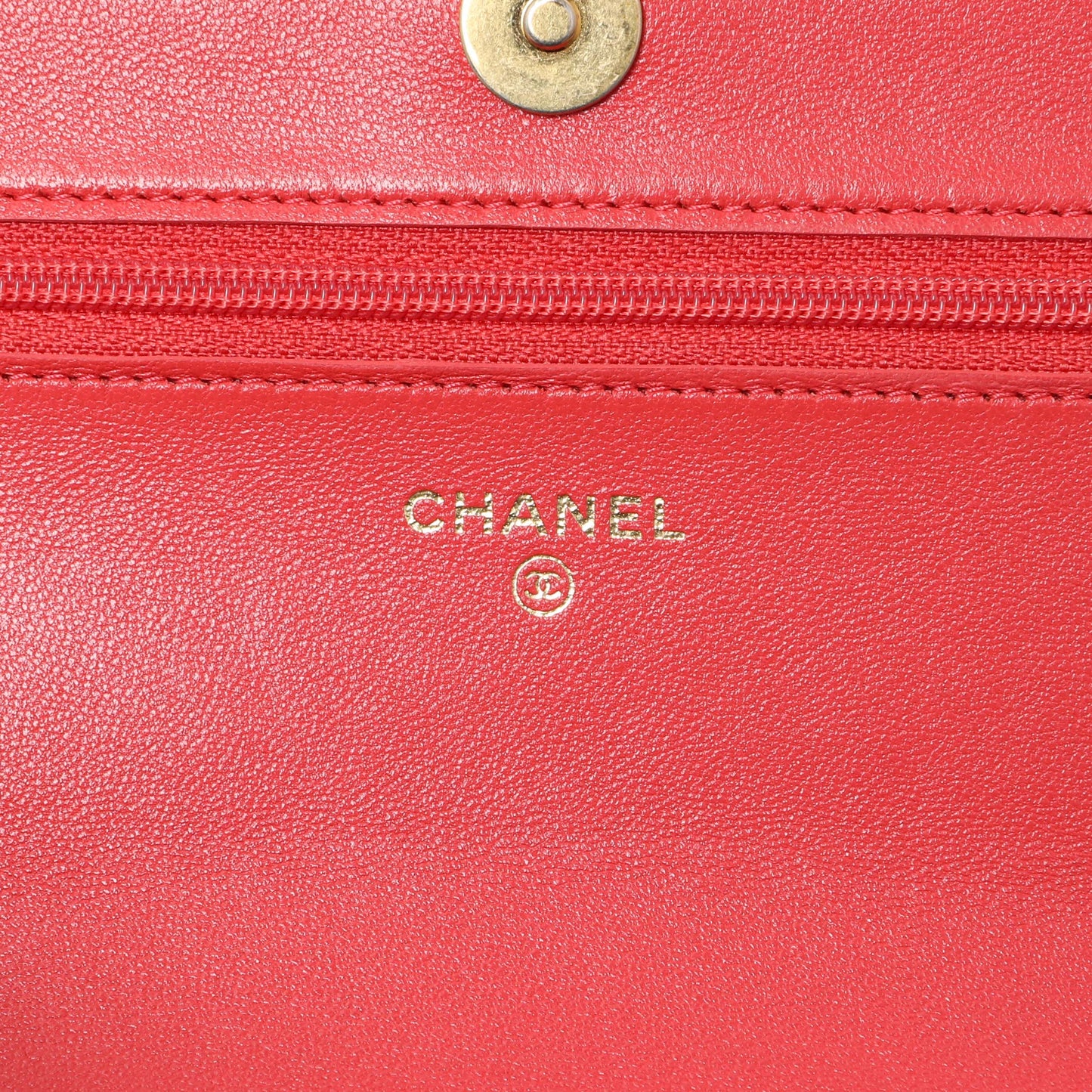 Exclusive Chanel Red Lambskin Quilted Chanel 19 Wallet On Chain — Lifestyle View